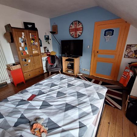 Chambre Chez L'Habitant Le Mans Exterior photo